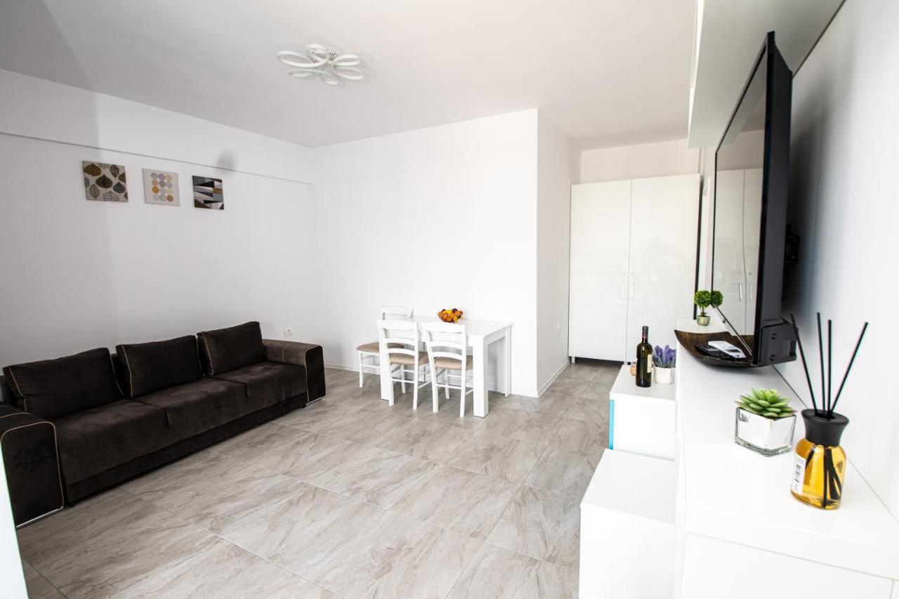 Danilo Apartments Mamaia Nord Năvodari Eksteriør billede